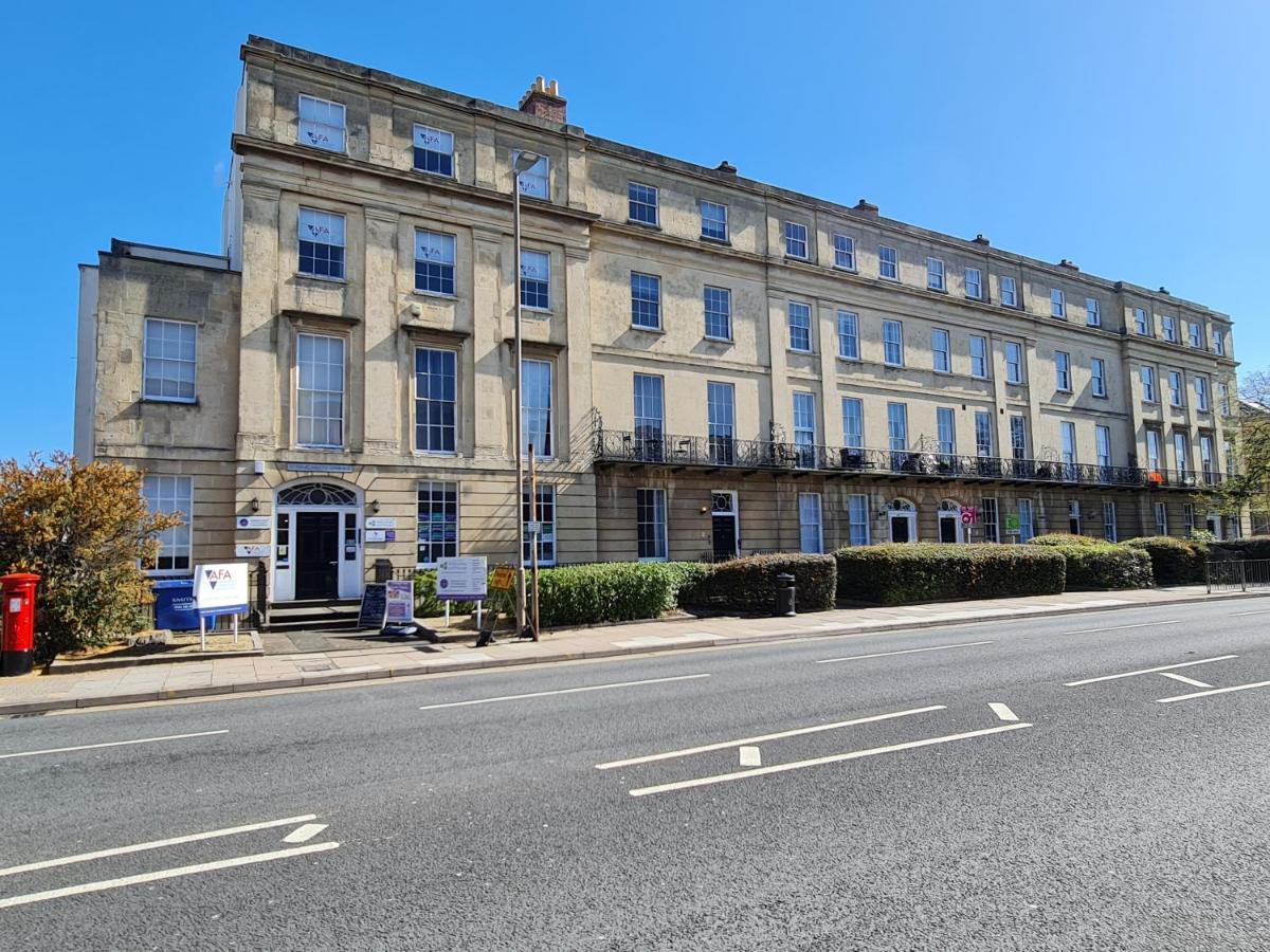 Margaret'S Terrace By Fortuna Property Cheltenham Kültér fotó