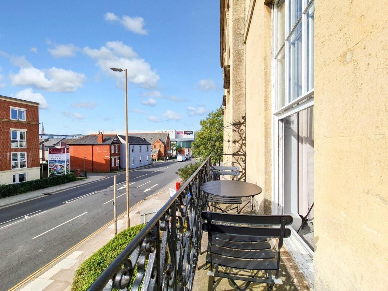 Margaret'S Terrace By Fortuna Property Cheltenham Kültér fotó